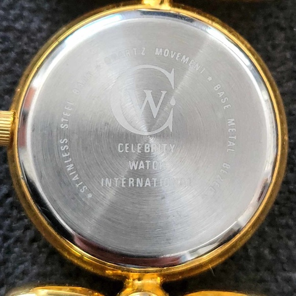 Vintage OPTICKS Celebrity Watch Quartz Oval Pearl Gold Tone Stainless Steel B… - Picture 8 of 11